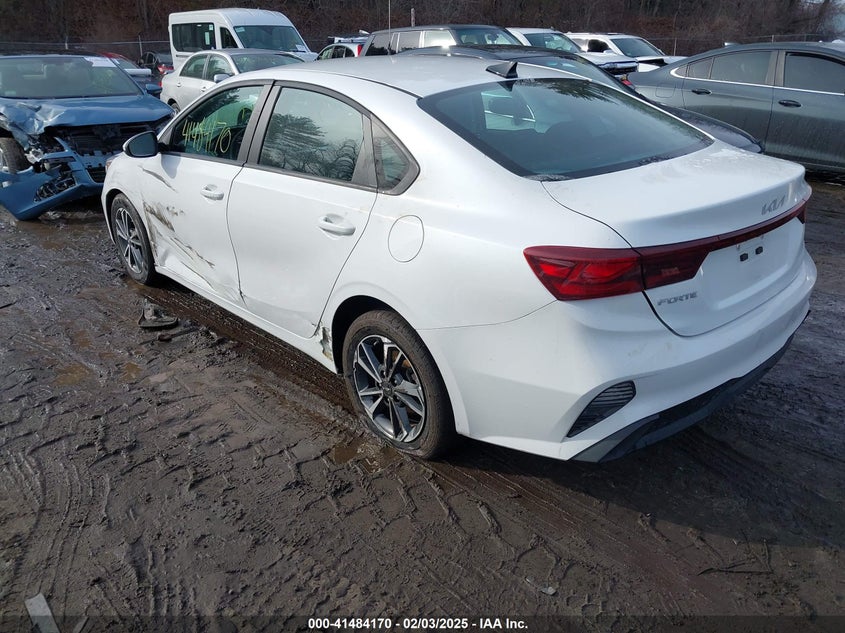2022 KIA FORTE VIN: 3KPF24AD7NE487788