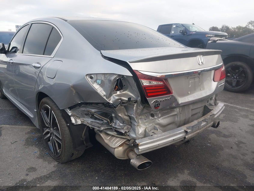 2017 HONDA ACCORD VIN: 1HGCR2F13HA283676