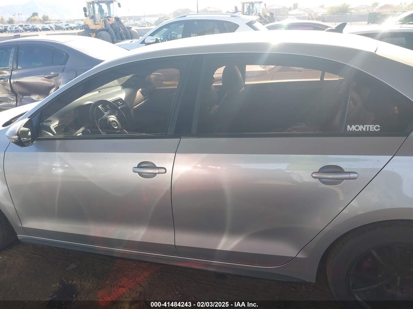 2014 VOLKSWAGEN JETTA VIN: 3VW5S7AJ9EM394826