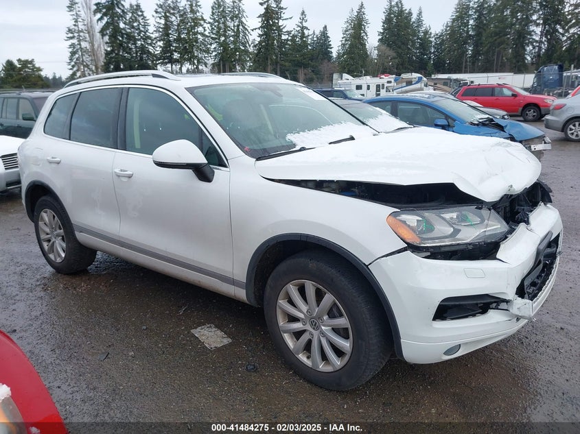 2014 VOLKSWAGEN TOUAREG 3.6L EXECUTIVE/3.6L LUX/3.6L R-LINE/3.6L SPORT - WVGEF9BP9ED006376