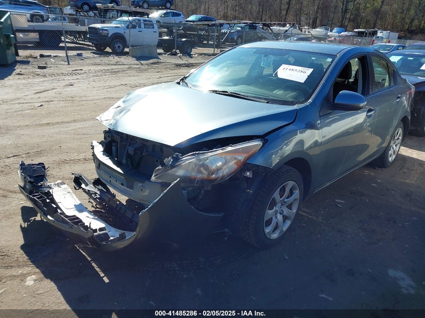 2013 MAZDA MAZDA3 I SV - JM1BL1TG4D1727480