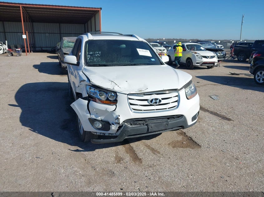 2011 HYUNDAI SANTA FE VIN: 5XYZK4AG3BG050411