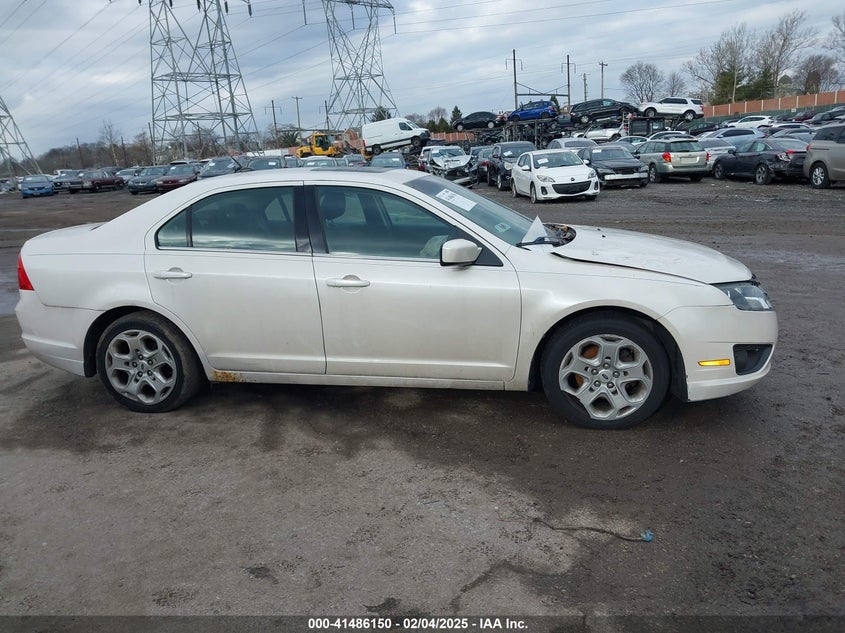 2010 FORD FUSION VIN: 3FAHP0HGXAR178313