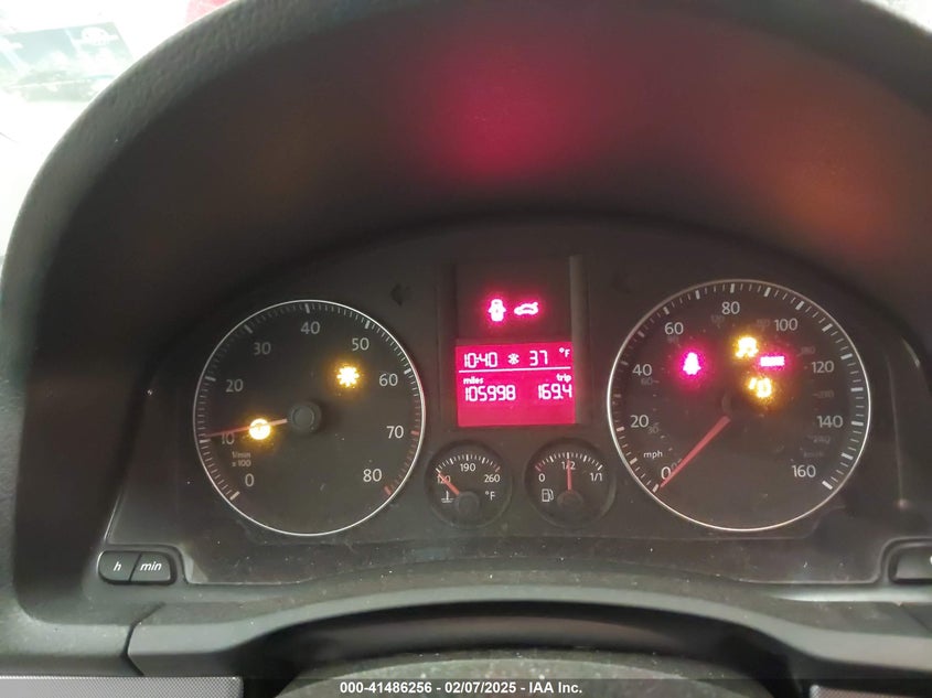 2008 VOLKSWAGEN JETTA VIN: 3VWRJ71K38M137887