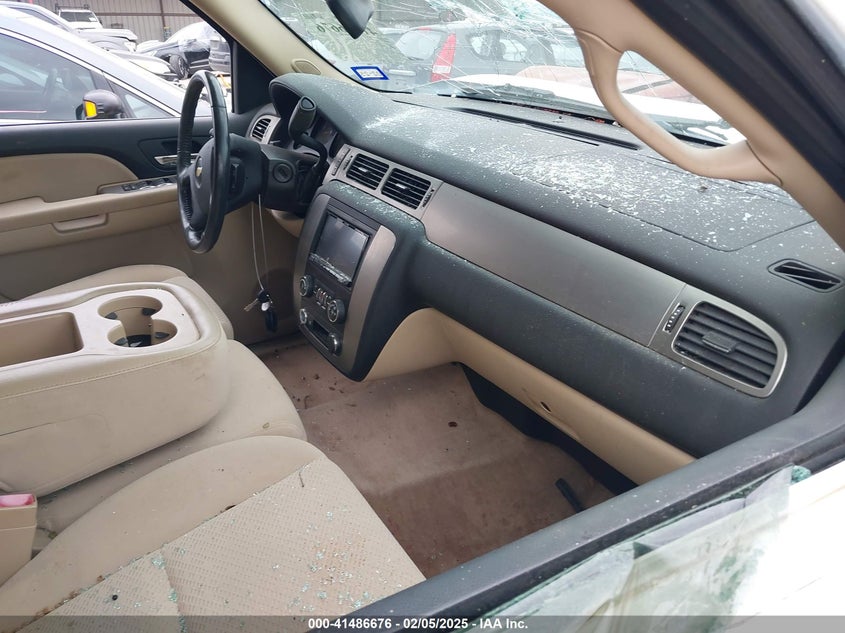2007 CHEVROLET TAHOE VIN: 1GNFC13CX7R422481