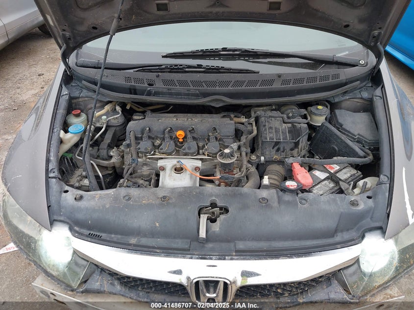 2010 HONDA CIVIC VIN: 19XFA1F5XAE063454