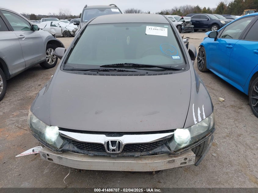 2010 HONDA CIVIC VIN: 19XFA1F5XAE063454