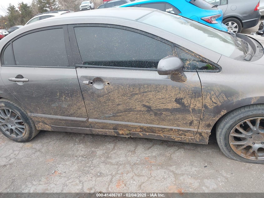 2010 HONDA CIVIC VIN: 19XFA1F5XAE063454