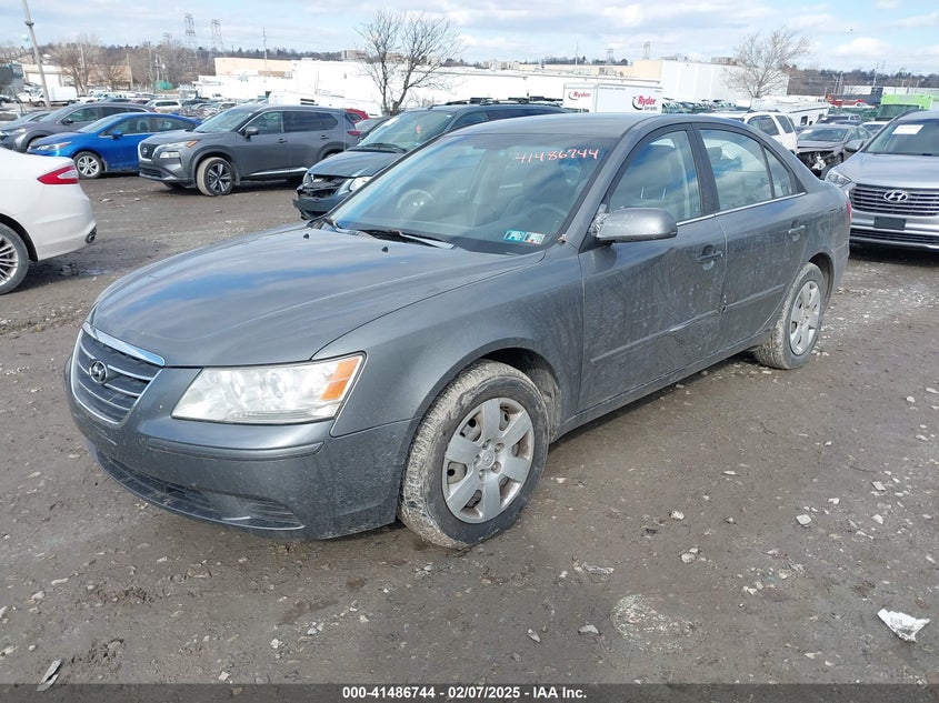 2010 Hyundai Sonata, Невідомо, IAAI, VIN 5NPET4AC7AH637839 — фото 2