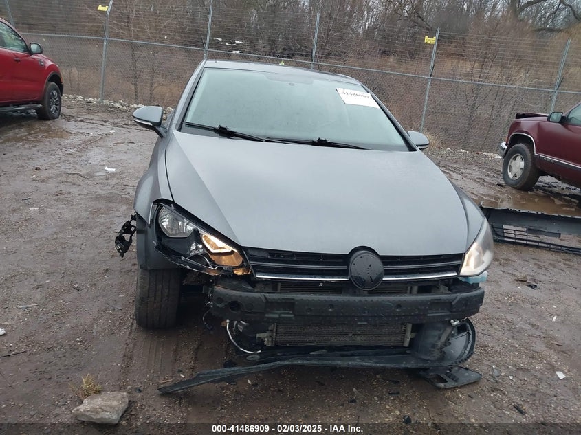 2015 VOLKSWAGEN GOLF TSI S 4-DOOR - 3VW217AU4FM032954