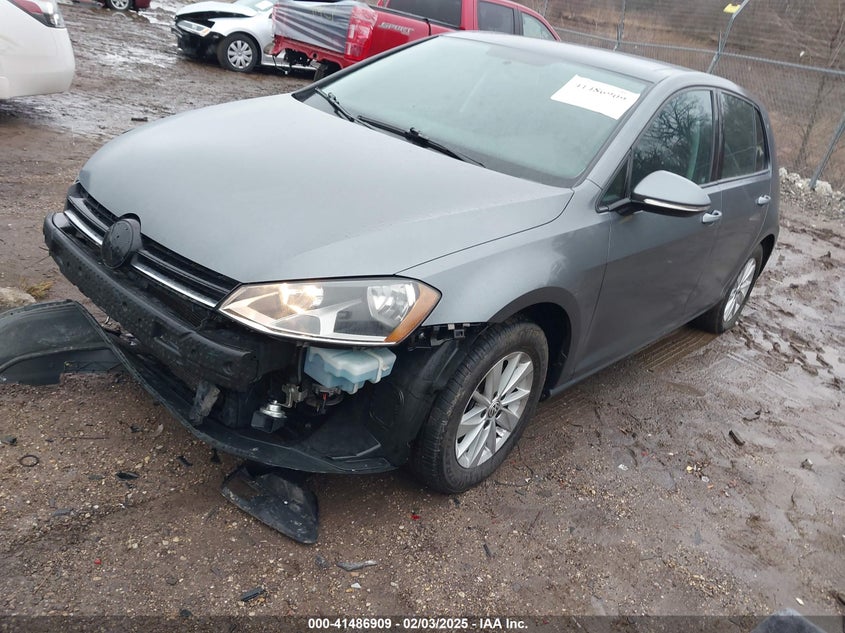 2015 VOLKSWAGEN GOLF TSI S 4-DOOR - 3VW217AU4FM032954