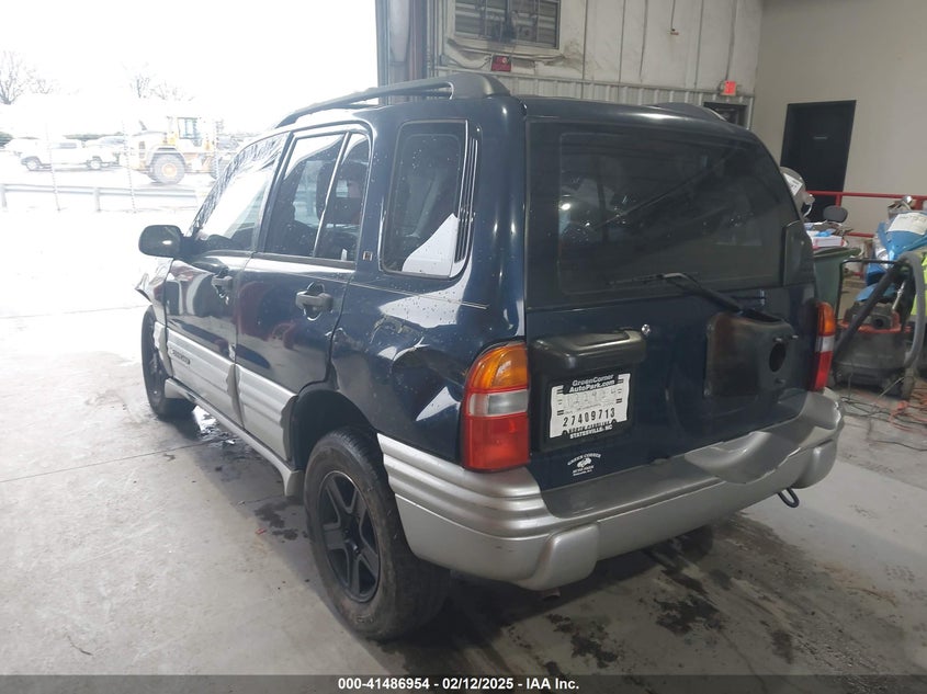 2002 CHEVROLET TRACKER auction photo 3