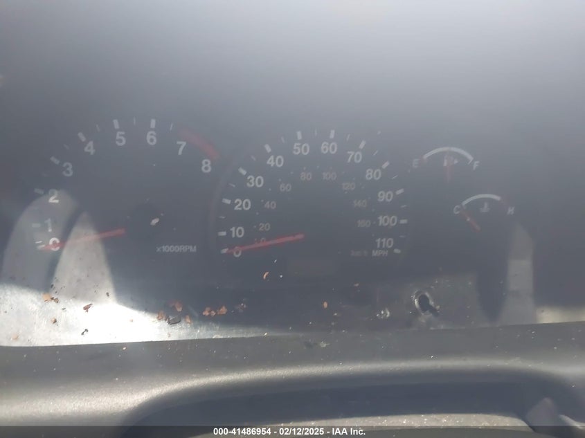 2002 CHEVROLET TRACKER auction photo 7