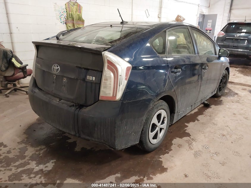 2013 TOYOTA PRIUS VIN: JTDKN3DU0D1704014