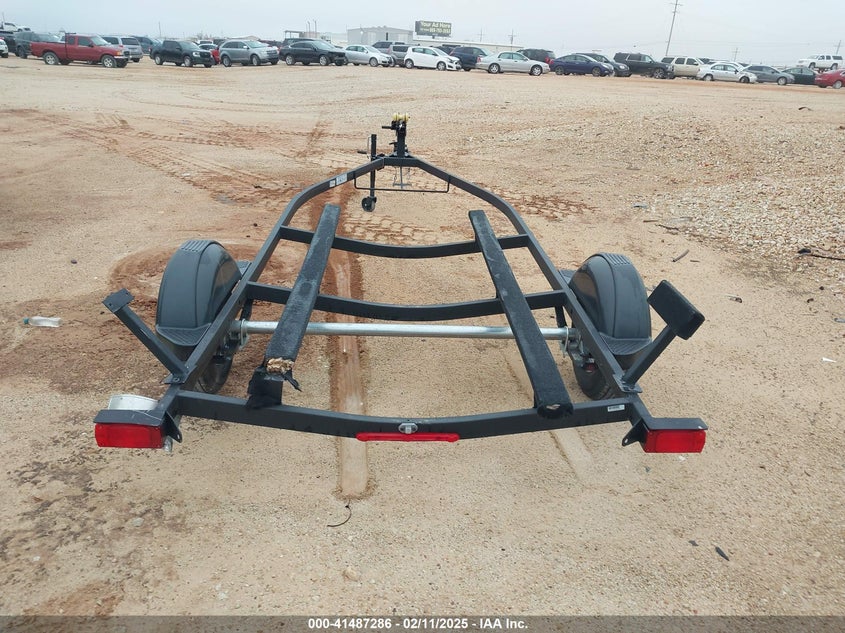 2023 TRAILSTAR INTERNATIONAL OTHER (VIN: 7J511AH16PB001529