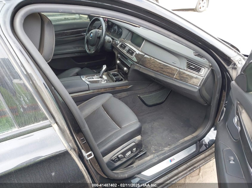 2013 BMW 740LI VIN: WBAYF4C51DD281625