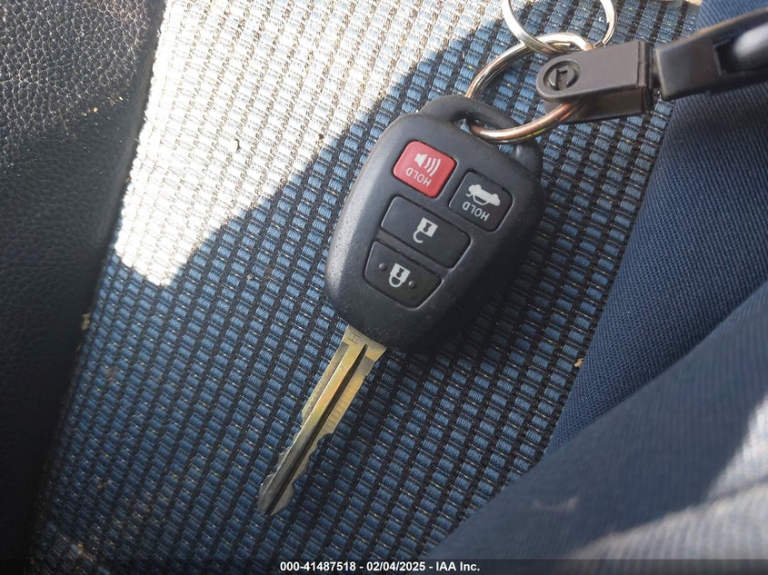 2015 TOYOTA COROLLA S PLUS - 2T1BURHE8FC381984