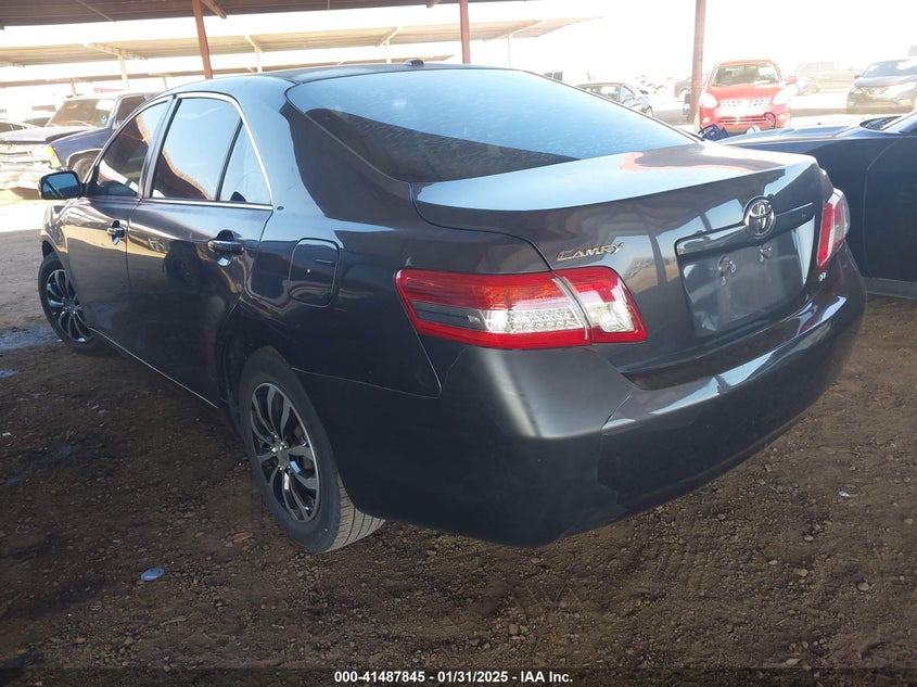 Vin: 4t1bf3ek3bu729846, lot: 41978496, toyota camry le 20113