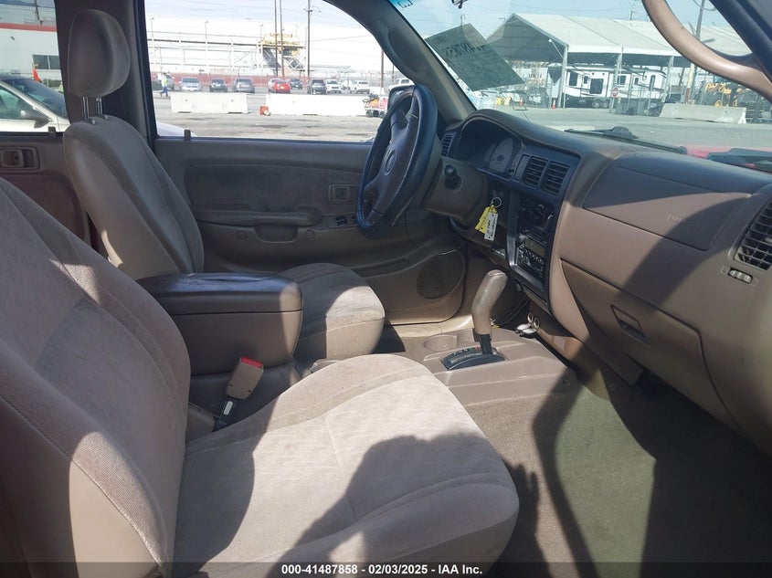 5TEGM92N94Z455516 2004 TOYOTA TACOMA photo no. 5