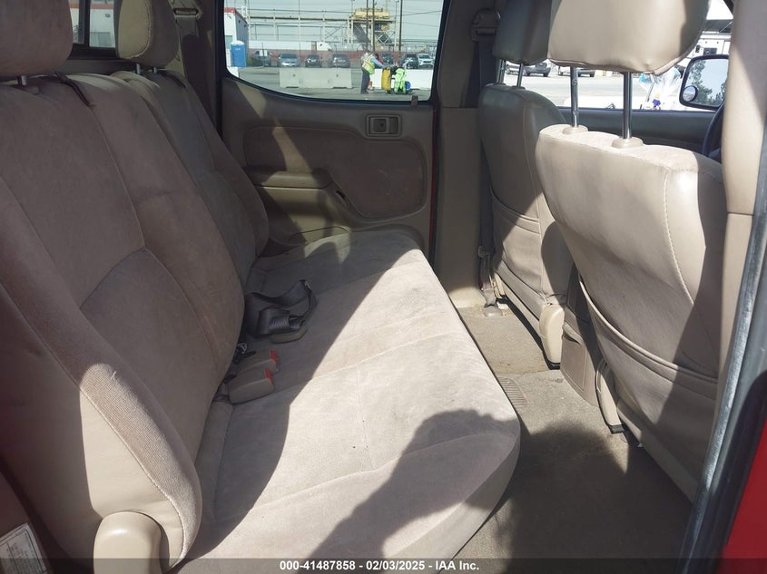 5TEGM92N94Z455516 2004 TOYOTA TACOMA photo no. 8