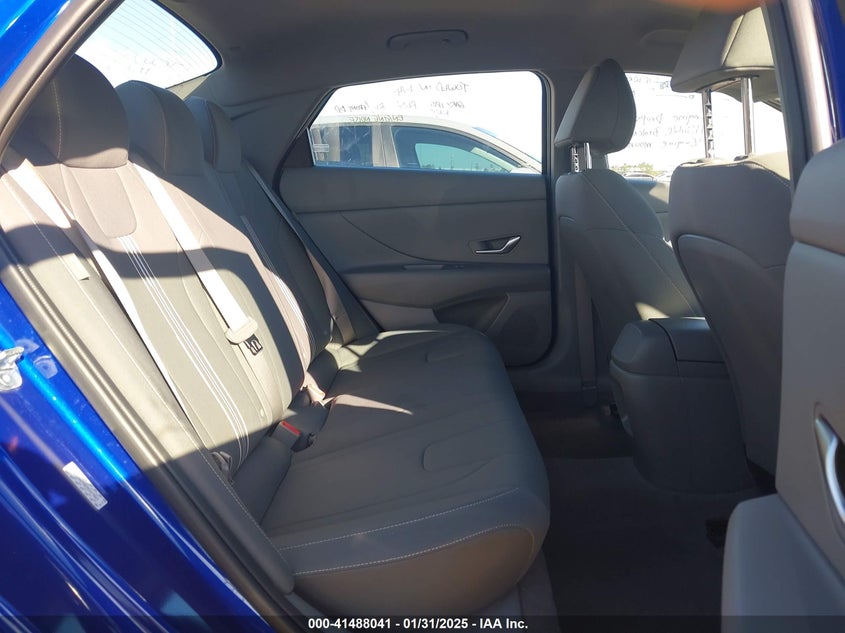 2024 HYUNDAI ELANTRA VIN: KMHLM4DG9RU745976