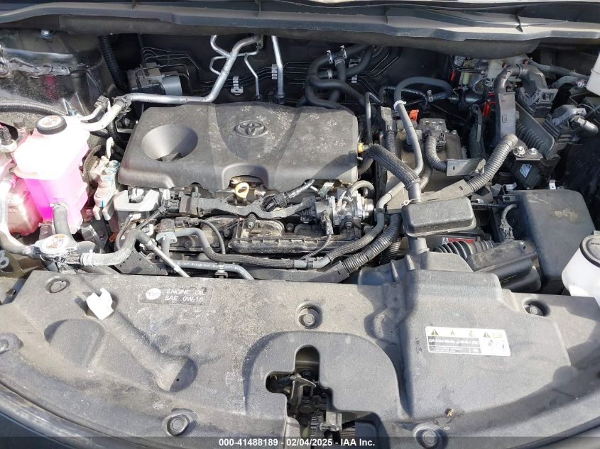 2023 Toyota Sienna - 5TDKRKEC2PS176293