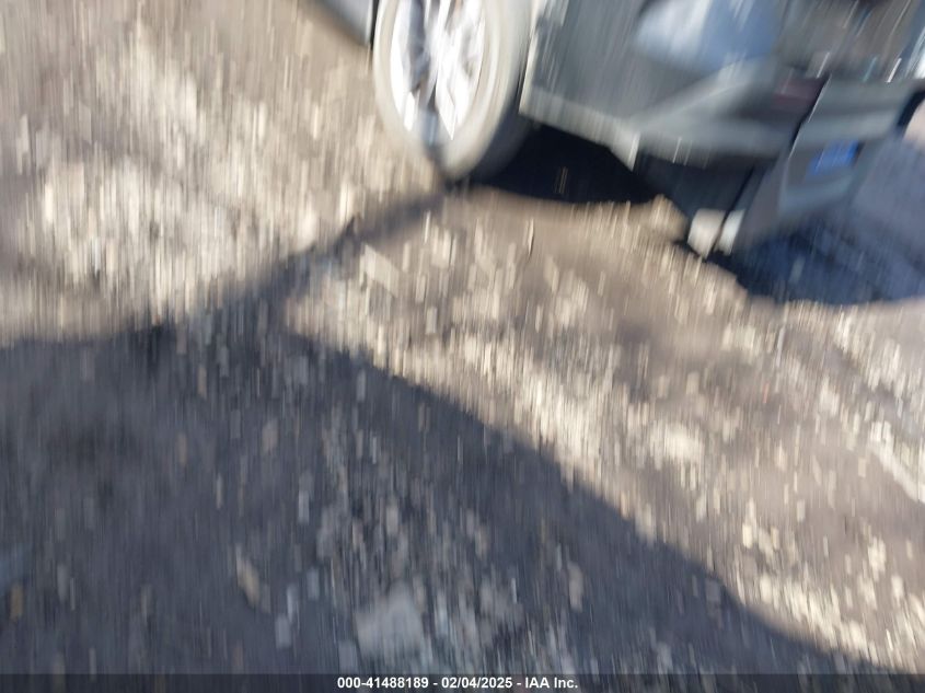 2023 Toyota Sienna - 5TDKRKEC2PS176293