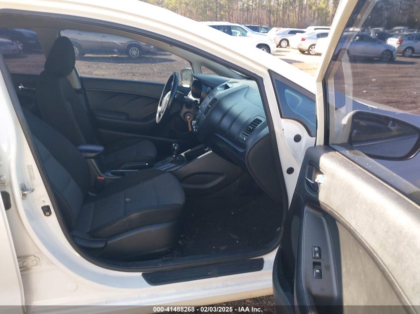 2014 KIA FORTE VIN: KNAFX4A87E5176343