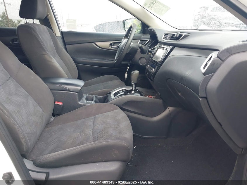 2016 NISSAN ROGUE SV - KNMAT2MT7GP668083