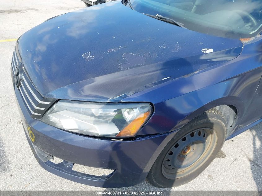 2013 Volkswagen Passat 2.5L S VIN: 1VWAP7A37DC053930 Lot: 41489731