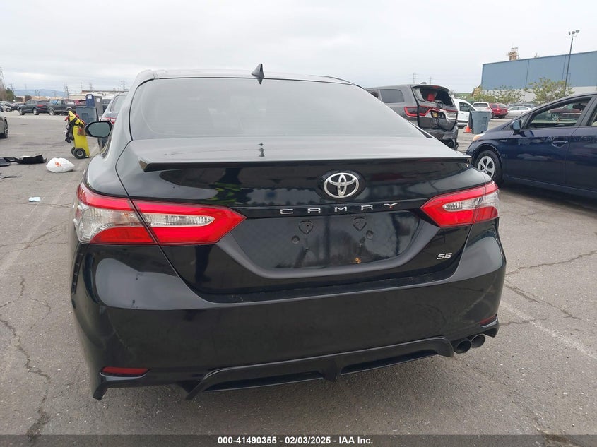 2019 TOYOTA CAMRY VIN: 4T1B11HK8KU192115