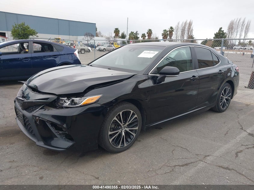 2019 TOYOTA CAMRY VIN: 4T1B11HK8KU192115
