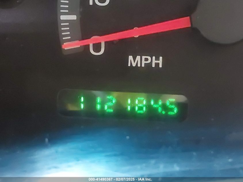 2001 Ford Expedition Eddie Bauer VIN: 1FMPU18L81LB71047 Lot: 41490367