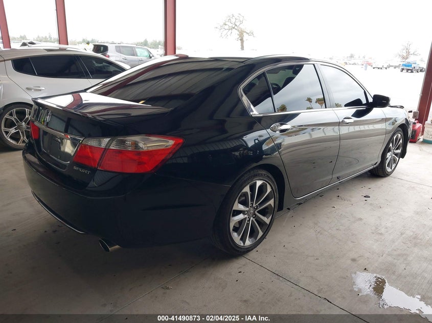 2015 HONDA ACCORD VIN: 1HGCR2F56FA134114