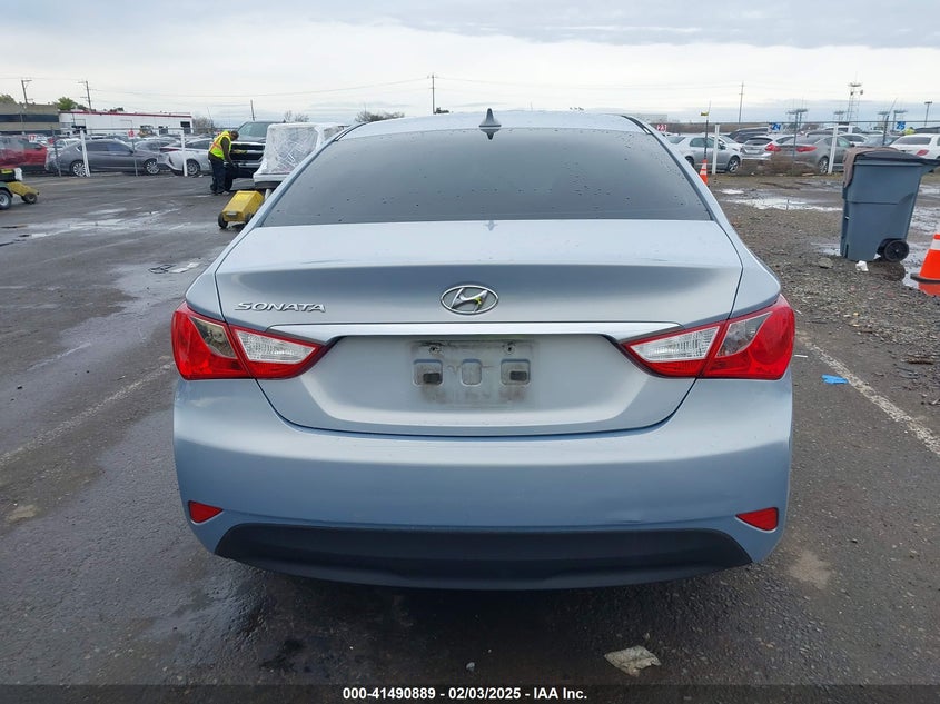 2014 HYUNDAI SONATA VIN: 5NPEB4AC8EH859590