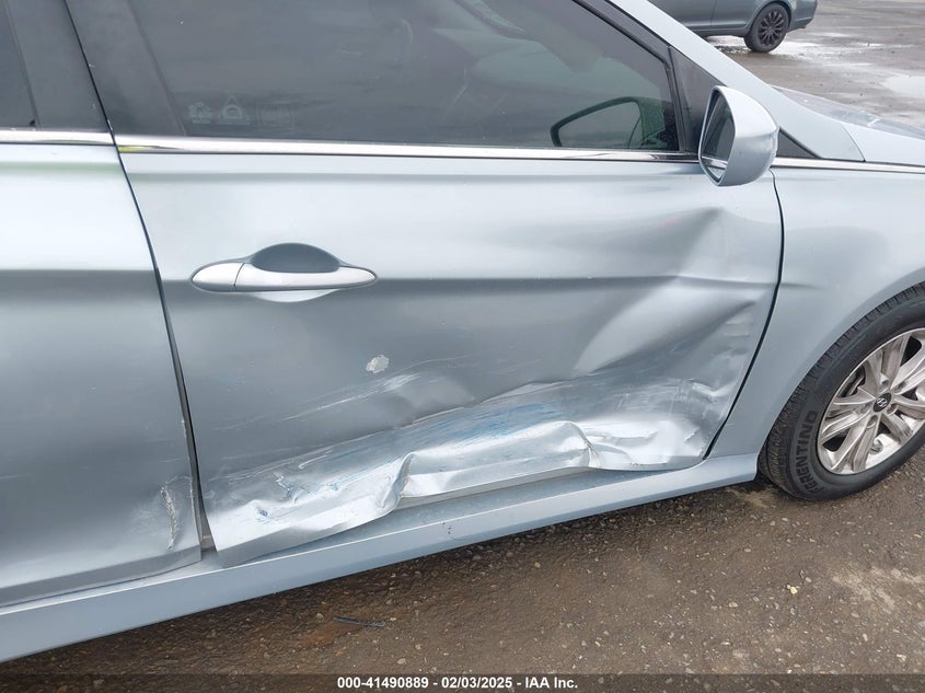 2014 HYUNDAI SONATA VIN: 5NPEB4AC8EH859590