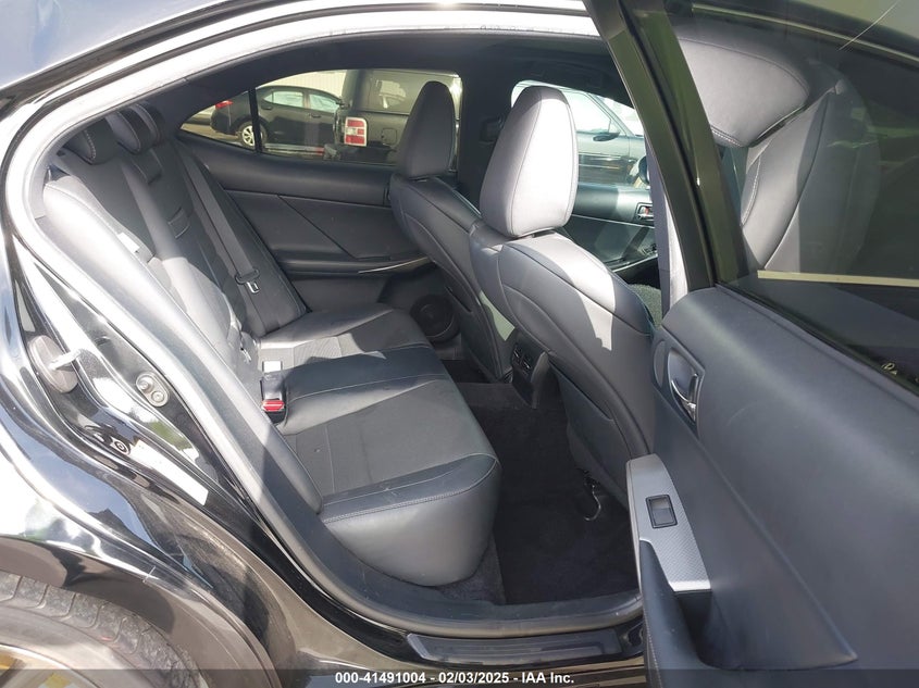 2014 LEXUS IS VIN: JTHBE1D21E5013120