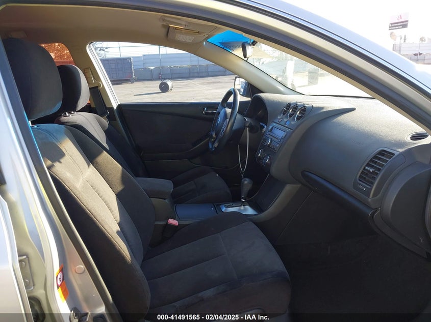 2008 NISSAN ALTIMA VIN: 1N4AL21E88N451098