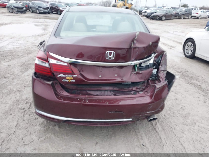 2017 HONDA ACCORD VIN: 1HGCR2F38HA122189