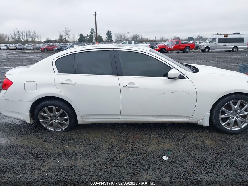 2013 INFINITI G37 JOURNEY - JN1CV6AP0DM300121