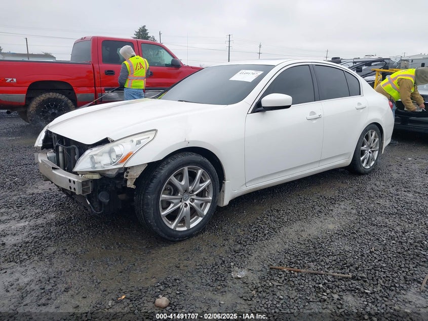 2013 INFINITI G37 JOURNEY - JN1CV6AP0DM300121