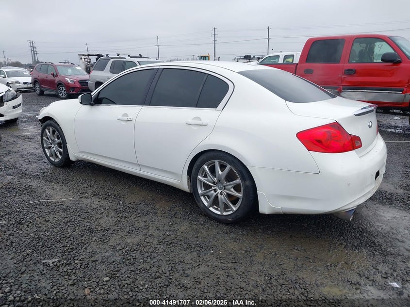 2013 INFINITI G37 JOURNEY - JN1CV6AP0DM300121