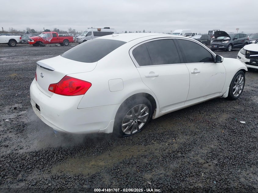 2013 INFINITI G37 JOURNEY - JN1CV6AP0DM300121