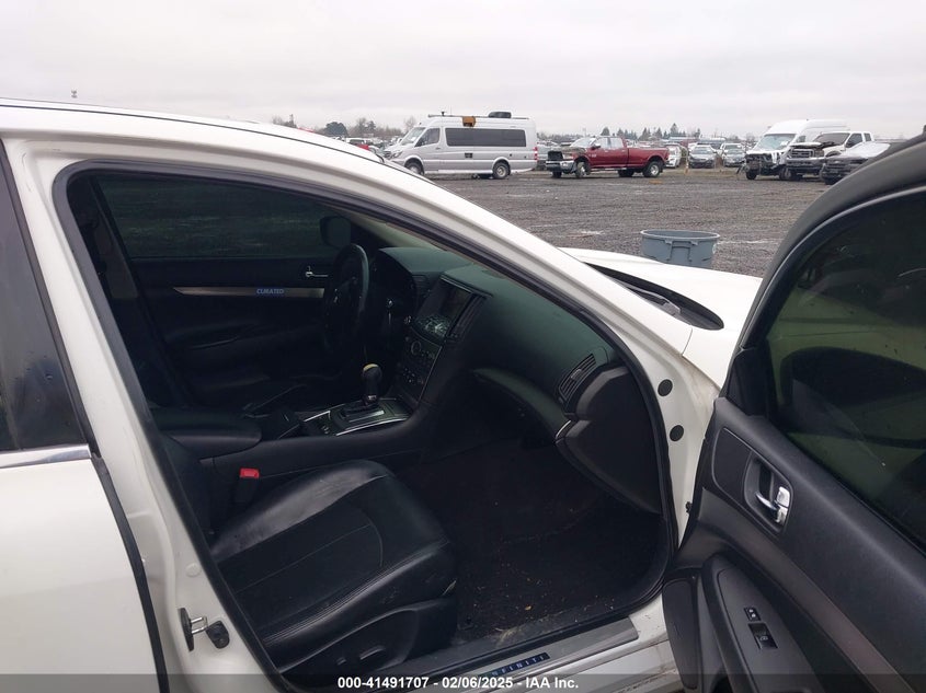 2013 INFINITI G37 JOURNEY - JN1CV6AP0DM300121