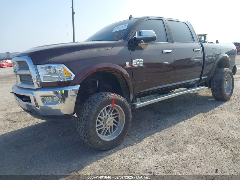 Vin: 3c6ur5gl2fg611437, lot: 41982497, ram 2500 longhorn 20152