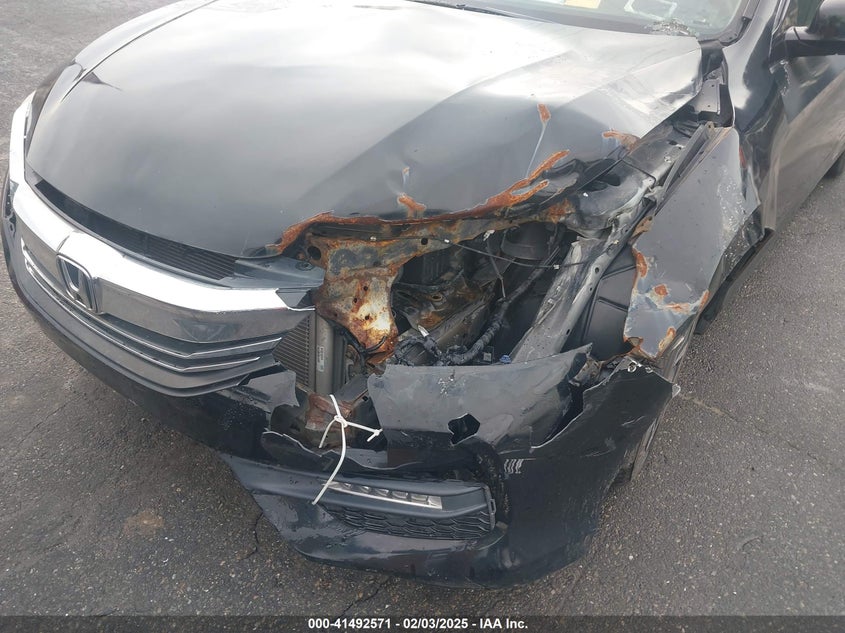 2016 HONDA ACCORD VIN: 1HGCR2F71GA226024