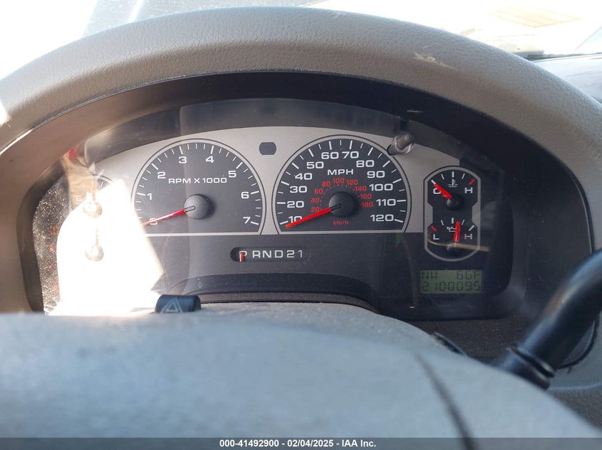 2008 FORD F150 VIN: 1FTRX12W38FA44237