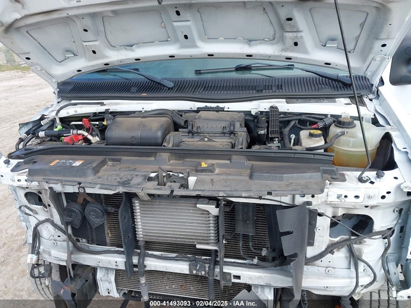 2022 FORD E-350 CUTAWAY (VIN: 1FDWE3FN6NDC13871