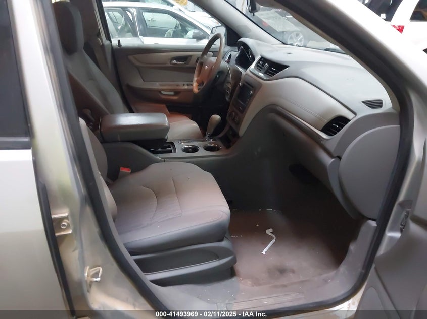 2014 CHEVROLET TRAVERSE LS - 1GNKVFED3EJ370893