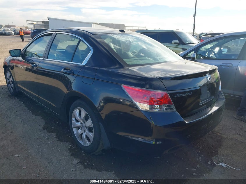 2008 HONDA ACCORD VIN: 1HGCP26868A162658